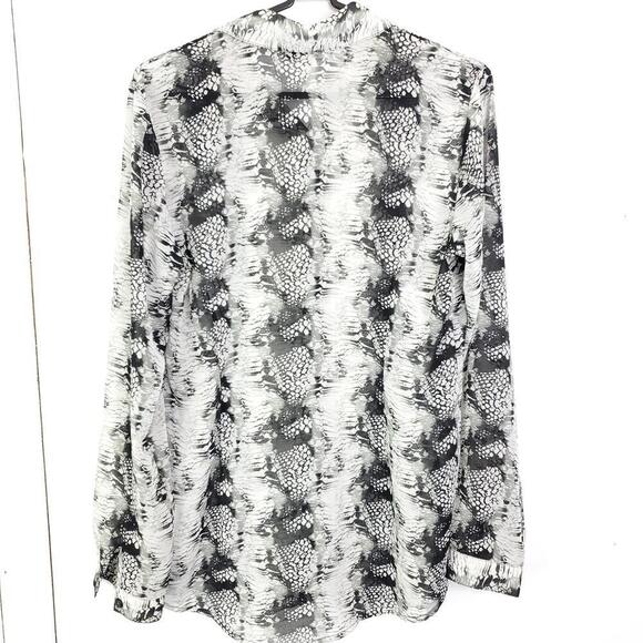 Cabi Top Womens Small Button Down Long Sleeve Abstract Tie Dye Neutral Collar - Picture 2 of 8